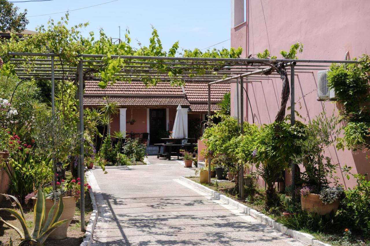 Mouzakitis Apartments 3 Arillas  Exteriör bild